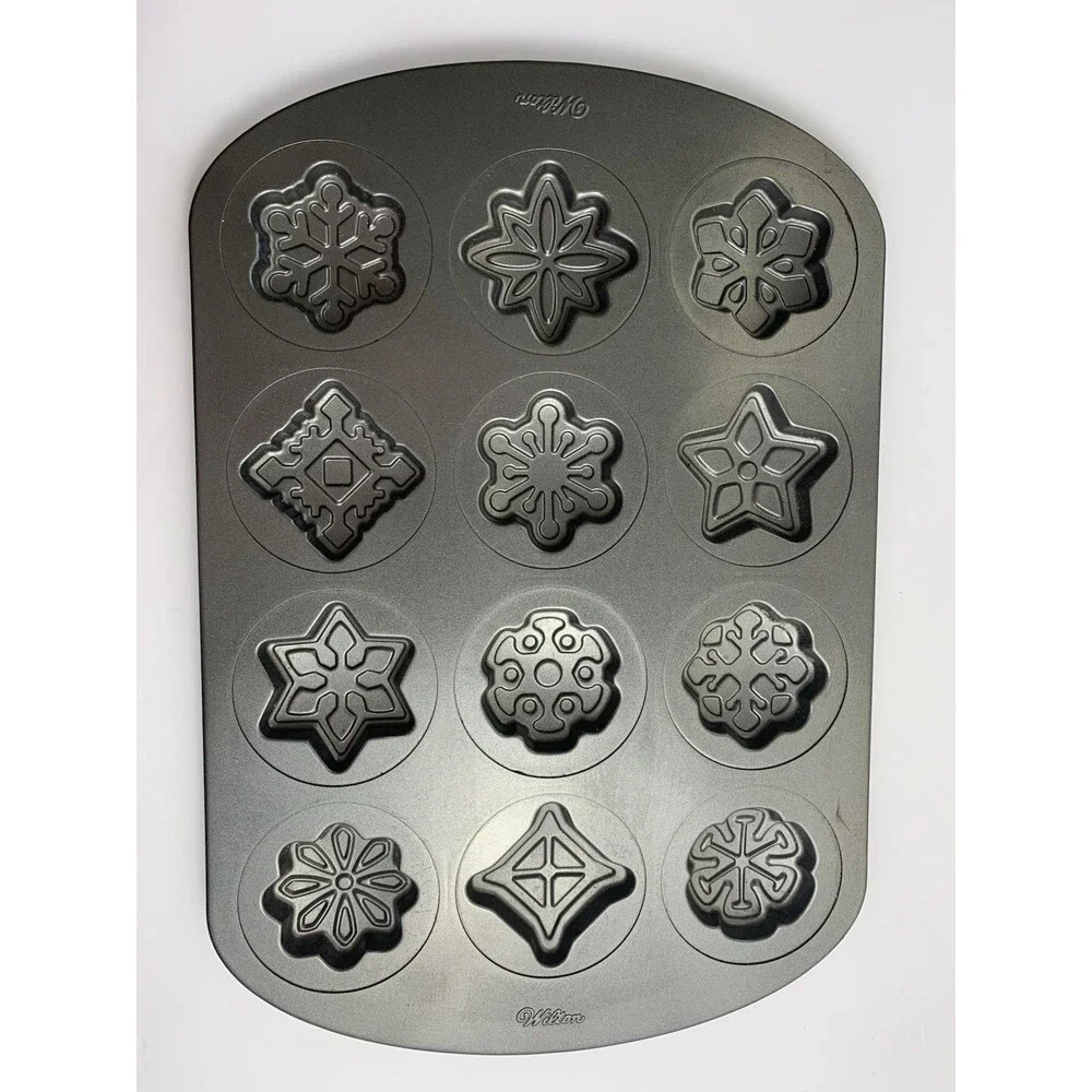 Wilton Cookie Mold Pan Snowflakes Christmas Holiday 12 Cavity